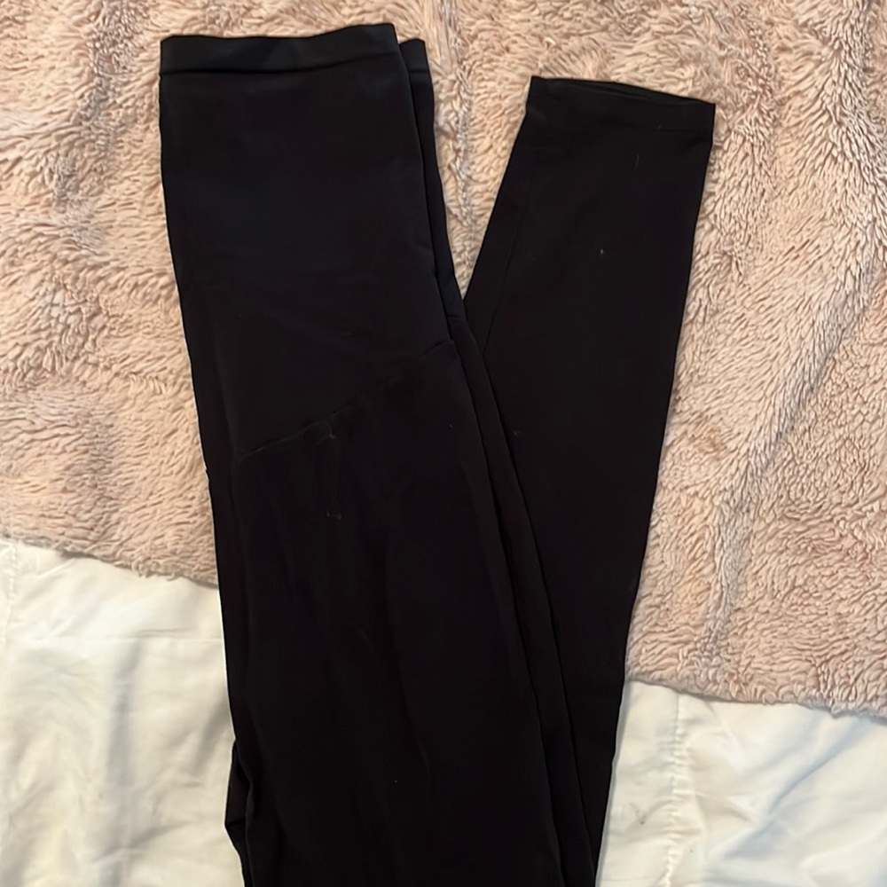 Motherhood size M maternity leggings